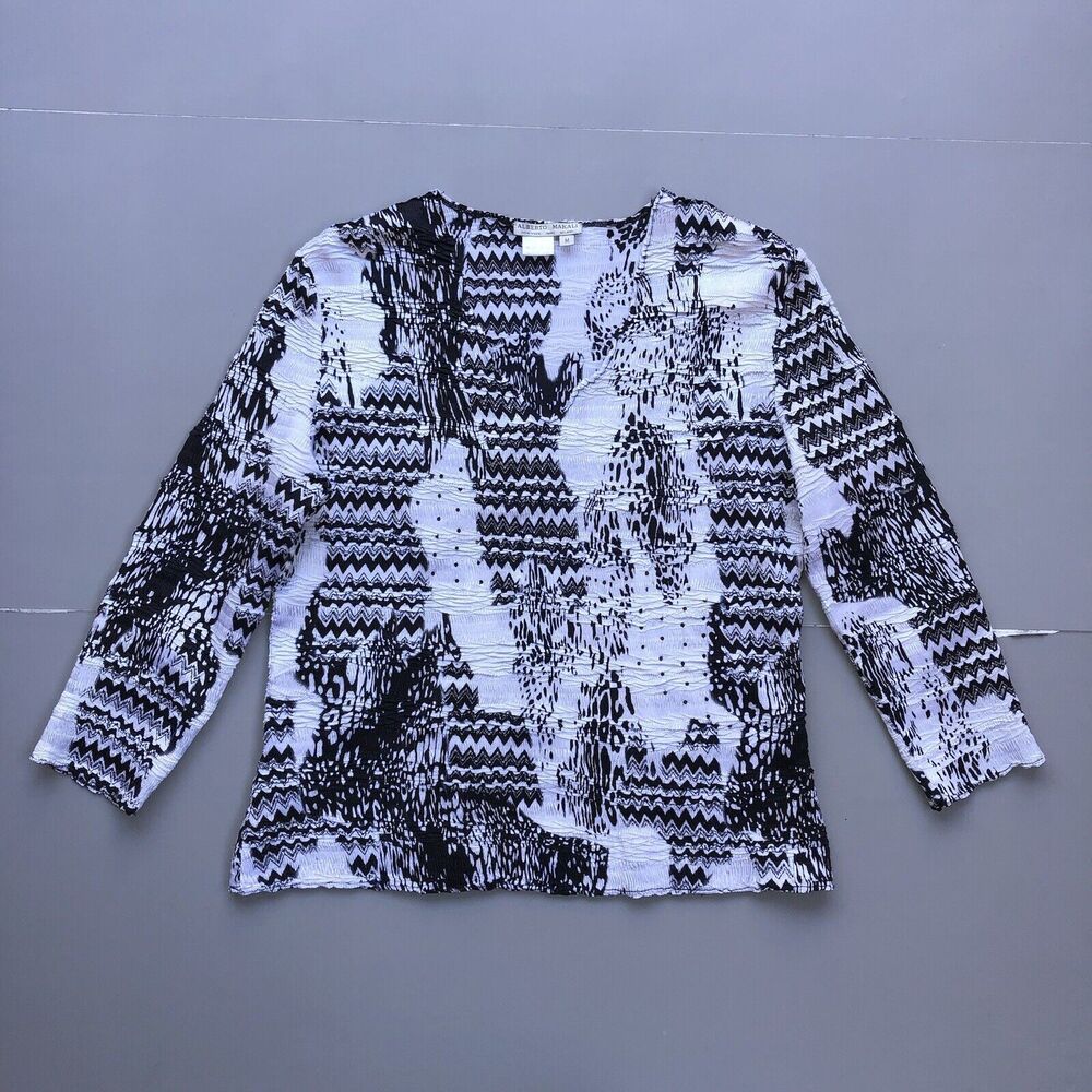 ALBERTO MAKALI Woman Medium Crinkle Sequin Scoop Neck Top Black White Y2K 90s